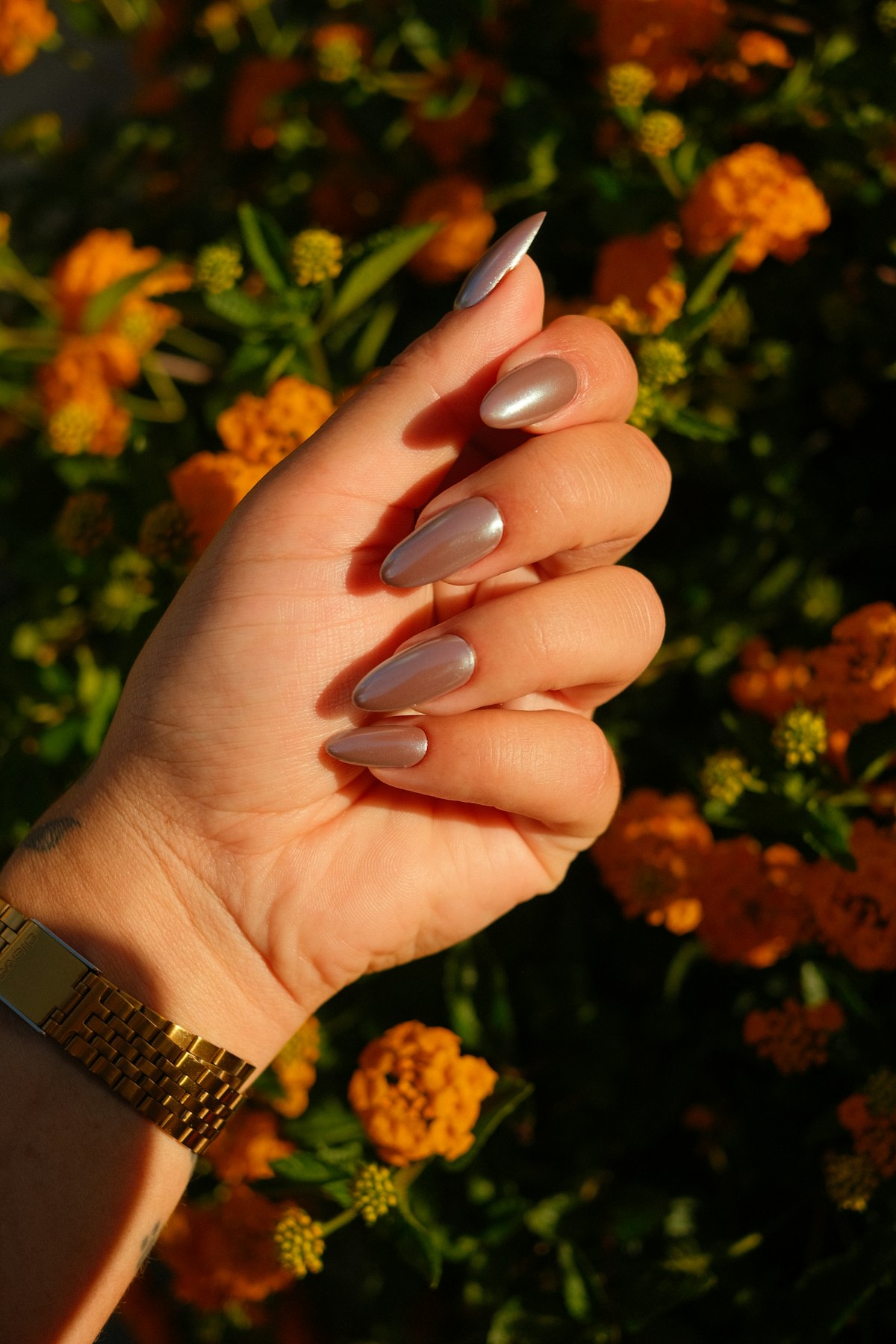 How to Safely Remove Press-On Nails Without Acetone Damage